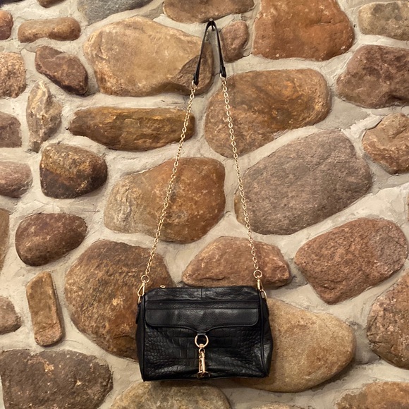 Danier Handbags - Danier leather purse